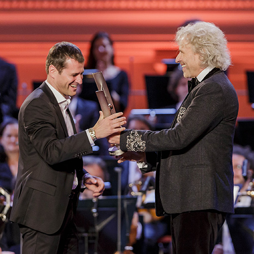 Holger Falk wins „Echo Klassik“ 2016